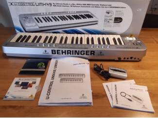 Studio & recording Behringer UMX49 master-keyboard