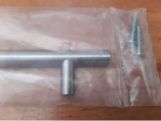 IJzerwaren en Bevestigingsmiddelen RVS geborstelde stanggreep