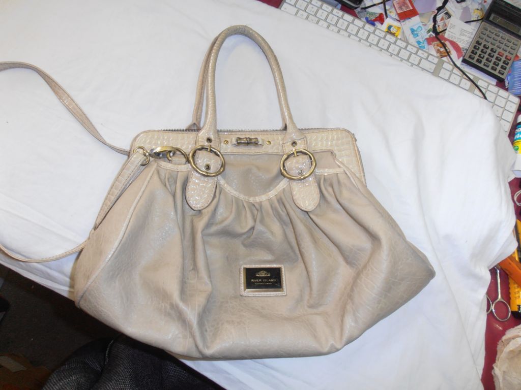 River island tassen 2025