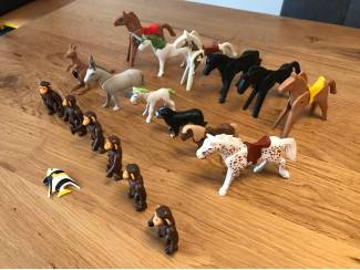 Zak met 19 Playmobil dieren