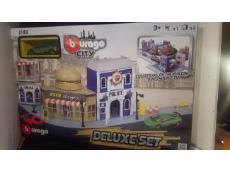 Diversen Burago City De Luxe + Car