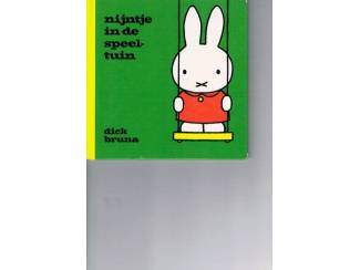 Dick Bruna – Nijntje in de speeltuin