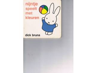 Dick Bruna – Nijntje speelt met kleuren