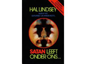 Religieus Satan leeft onder ons - Hal Lindsay.