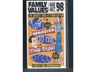 Video VHS Family Values aug-oct '98