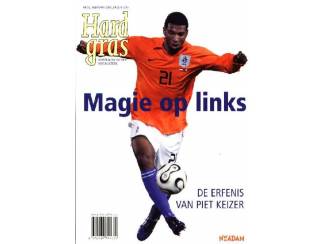 Sport | Voetbal Magie op links - Hard Gras nr 52 - februari 2007