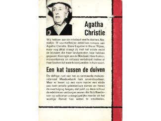 Detectives en Spanning Een kat tussen de duiven - Agatha Christie