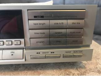 Geluid Technics SL-P222A CD speler