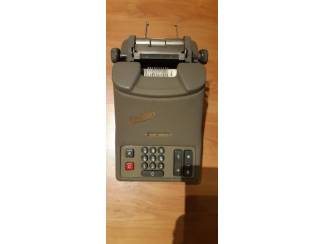 Verzamelen Oude Odhner calculator/reken machine