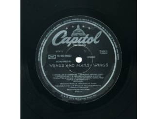Grammofoon / Vinyl WINGS – Venus and Mars 13 nrs LP + 2 poster 1975 ZGAN
