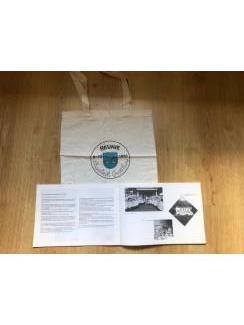 Medisch en Gezondheid Sint Elisabeth of Groote Gasthuis te Haarlem 4 boeken + tas