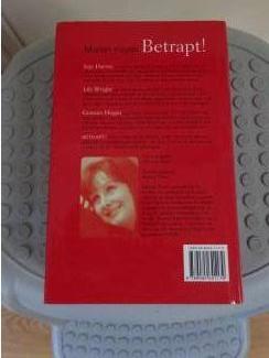 Romans Betrapt !!  Marian Keyes (  hardcover 476 blz)