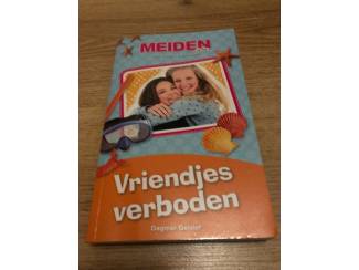 Jeugdboeken Meiden pocket Online verliefd + Vriendjes verboden.
