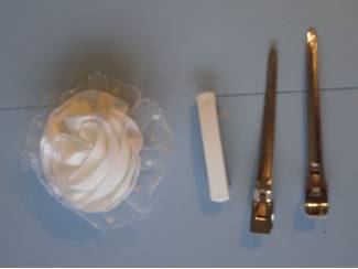 Haardecoratie 4 spelden inclusief roos haarspeld