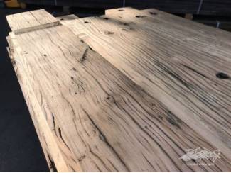 Hout en Planken Echte oud eiken wagondelen en spoorbiels planken