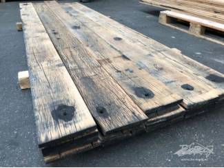 Hout en Planken Echte oud eiken wagondelen en spoorbiels planken