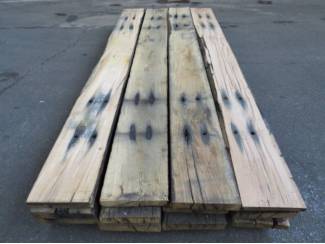 Hout en Planken Echte oud eiken wagondelen en spoorbiels planken