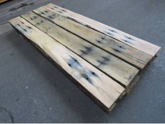 Hout en Planken Echte oud eiken wagondelen en spoorbiels planken