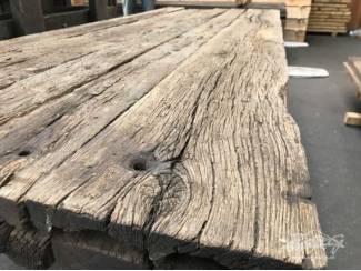 Hout en Planken Echte oud eiken wagondelen en spoorbiels planken