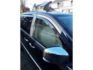 Accessoires Chrysler zijwindschermen pasvorm raamspoilers oa pt cruiser