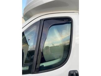 Fiat onderdelen zijwindschermen oa fiat panda pasvorm raamspoilers getinte