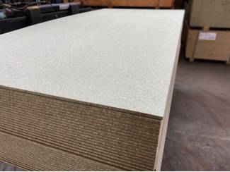 Platen en Panelen Watervaste spaanplaten 12 en 16,5mm dik in de aanbieding