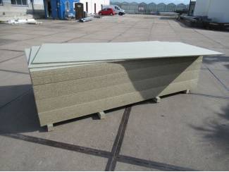 Platen en Panelen Watervaste spaanplaten 12 en 16,5mm dik in de aanbieding