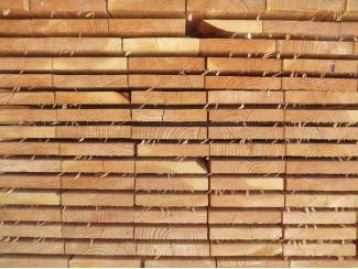 Hout en Planken Nieuwe Houten Steigerdelen Douglas en Vuren altijd leverbaar