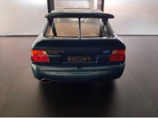 Auto's Ford Escort RS Cosworth 1996 Schaal 1:18