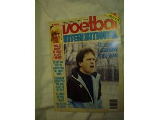 Tijdschriften Collectie Voetbal International 1987 en 1986 (doos 71)