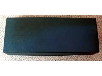 Cassettebandjes Beatles blauwe Cassette box voor 13 cassettes mooie staat