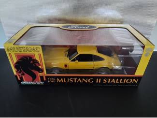 Auto's Ford Mustang Stallion II 1976 Schaal 1:18  Greenlight