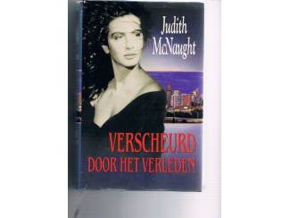 Verscheurd door het verleden &ndash;  Judith McNaught