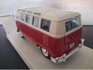 Auto's VW T1 Samba Schaal 1:24