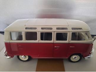 Auto's VW T1 Samba Schaal 1:24