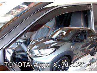 Toyota Aygo X cross windschermen set raamspoilers fenders visors