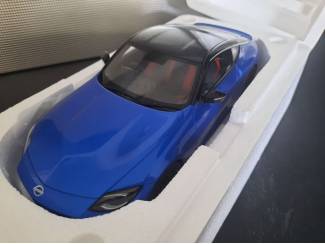 Auto's Nissan Z Schaal 1:18