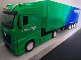 Mercedes Benz Actros Gigaspace street Schaal 1:43