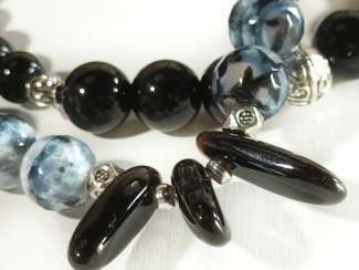 Sieraden en Tassen Armbandenset van natuursteen