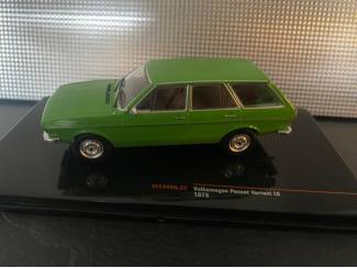 Auto's Volkswagen Passat Variant LS Schaal 1:43