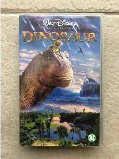 VHS videoband Disney dinosaur ( NL gesproken ) dino
