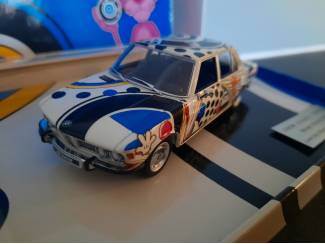 Auto's BMW 2500 E3 Pink Panther Schaal 1:43