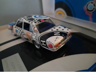 Auto's BMW 2500 E3 Pink Panther Schaal 1:43