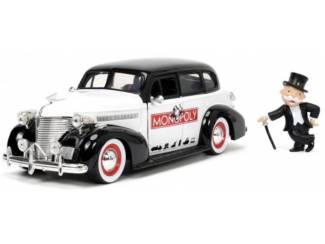 Chevrolet Master 1939 Mr. Monopoly Schaal 1:24