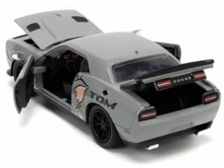 Auto's Dodge Challenger 2015 Tom & Jerry Schaal 1:24