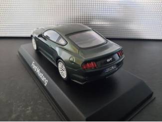 Auto's Ford Mustang 2015 Schaal 1:43
