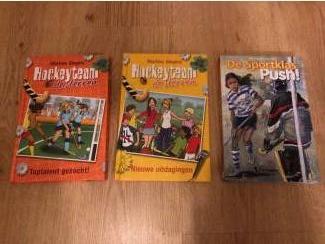 Kinderboeken De sportklas Push ( 9+) hockey Madhu Makar hockeyclub