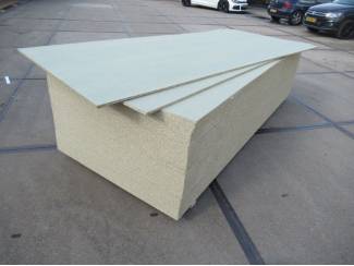 Platen en Panelen Aanbieding betonplex, meranti en spaanplaten