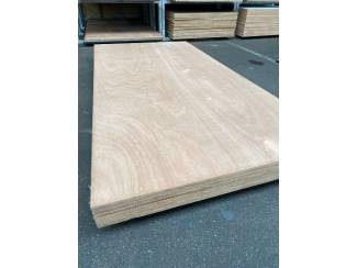 Platen en Panelen Aanbieding betonplex, meranti en spaanplaten