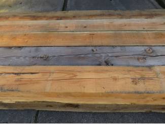 Hout en Planken Grote Douglas balken in de aanbieding